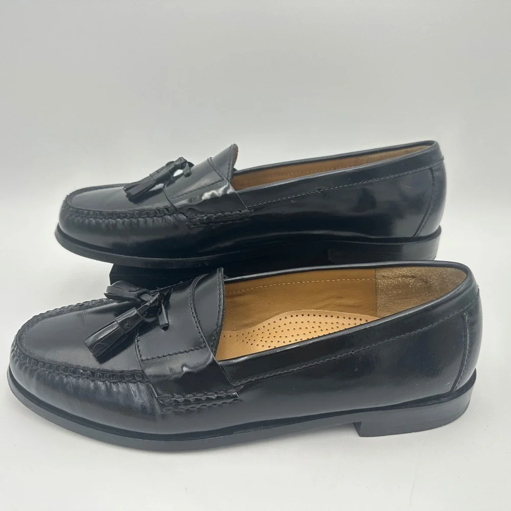 Cole Haan Loafers Black Leather Round Pinch Toe Tassel Slip On Shoe Size 10D